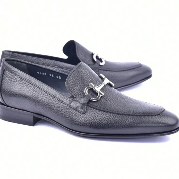 Outlet Corrente C111-4428 Grain Leather Loafers Black