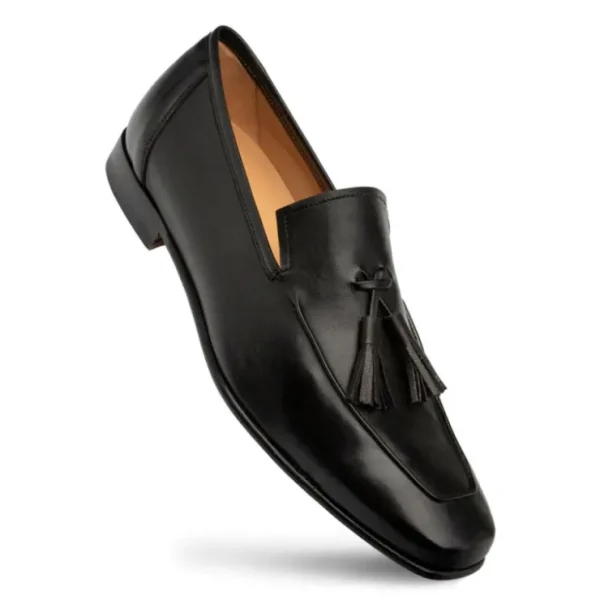 mezlan_javea_tassel_loafe_1.webp Store Mezlan Javea Tassel Loafer (21146) Black